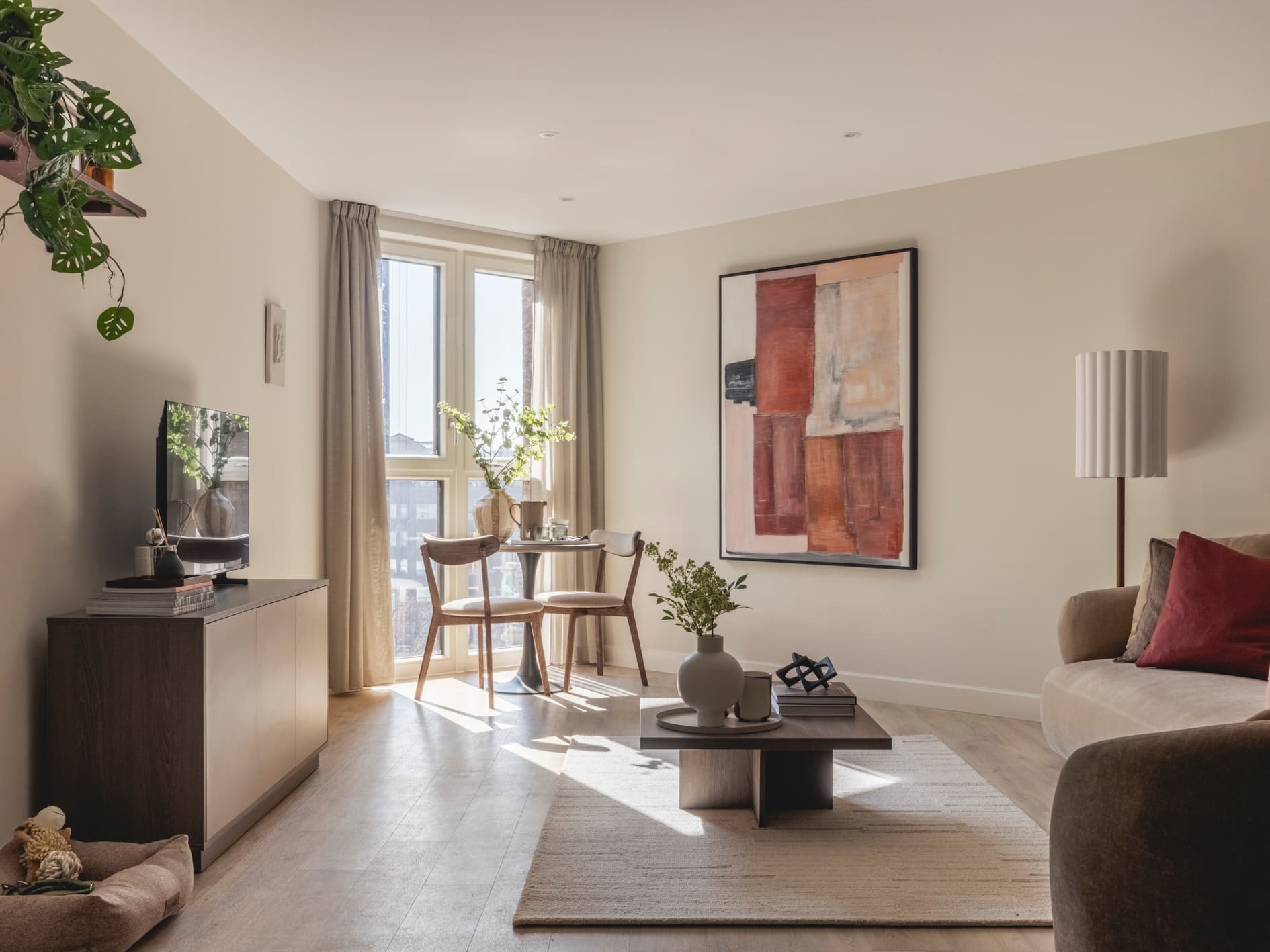 Low Res Billy Bolton Greystar Pearl Yard Amenities+Dog 005 HDR