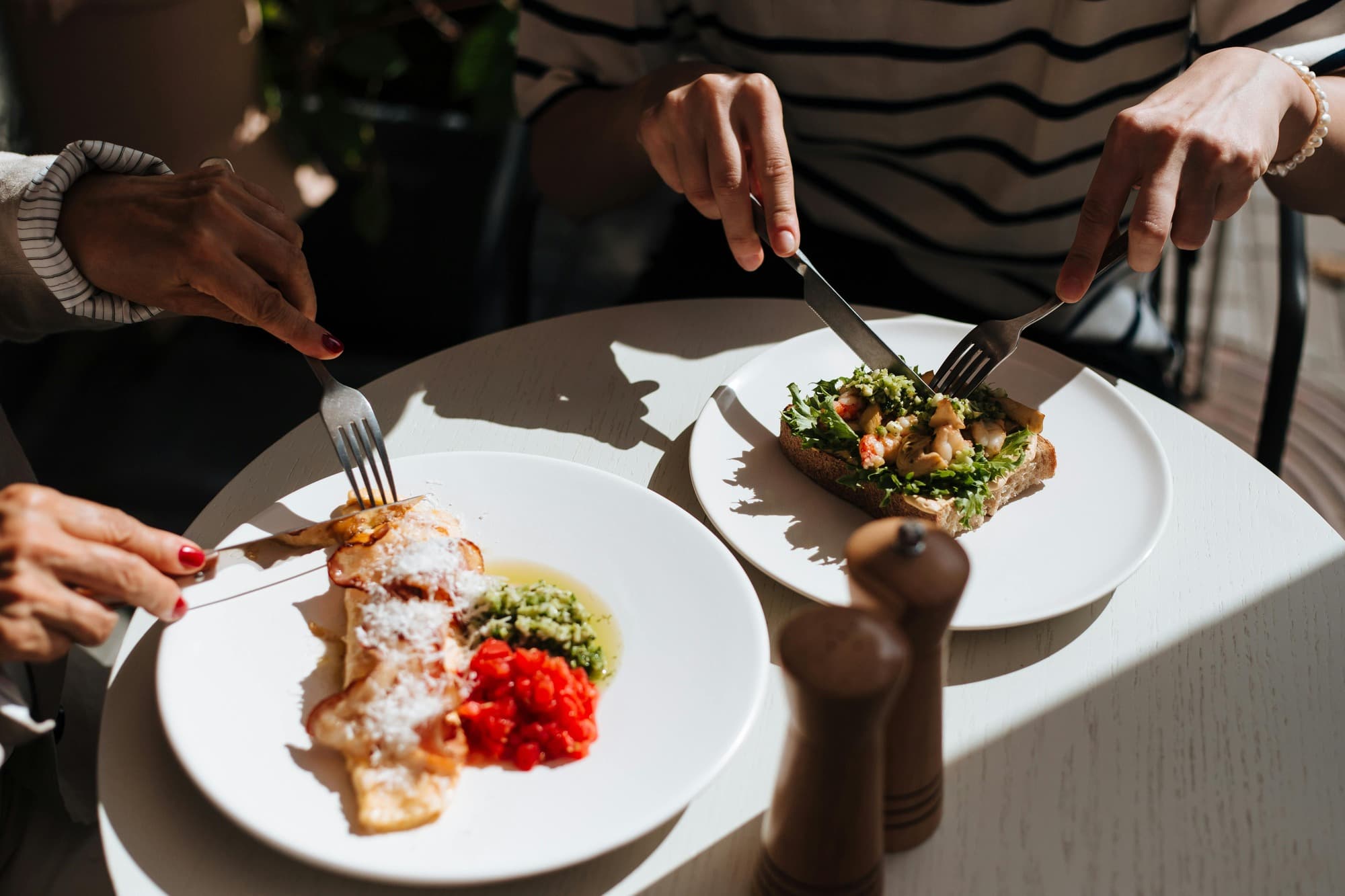 Eat, drink and shop