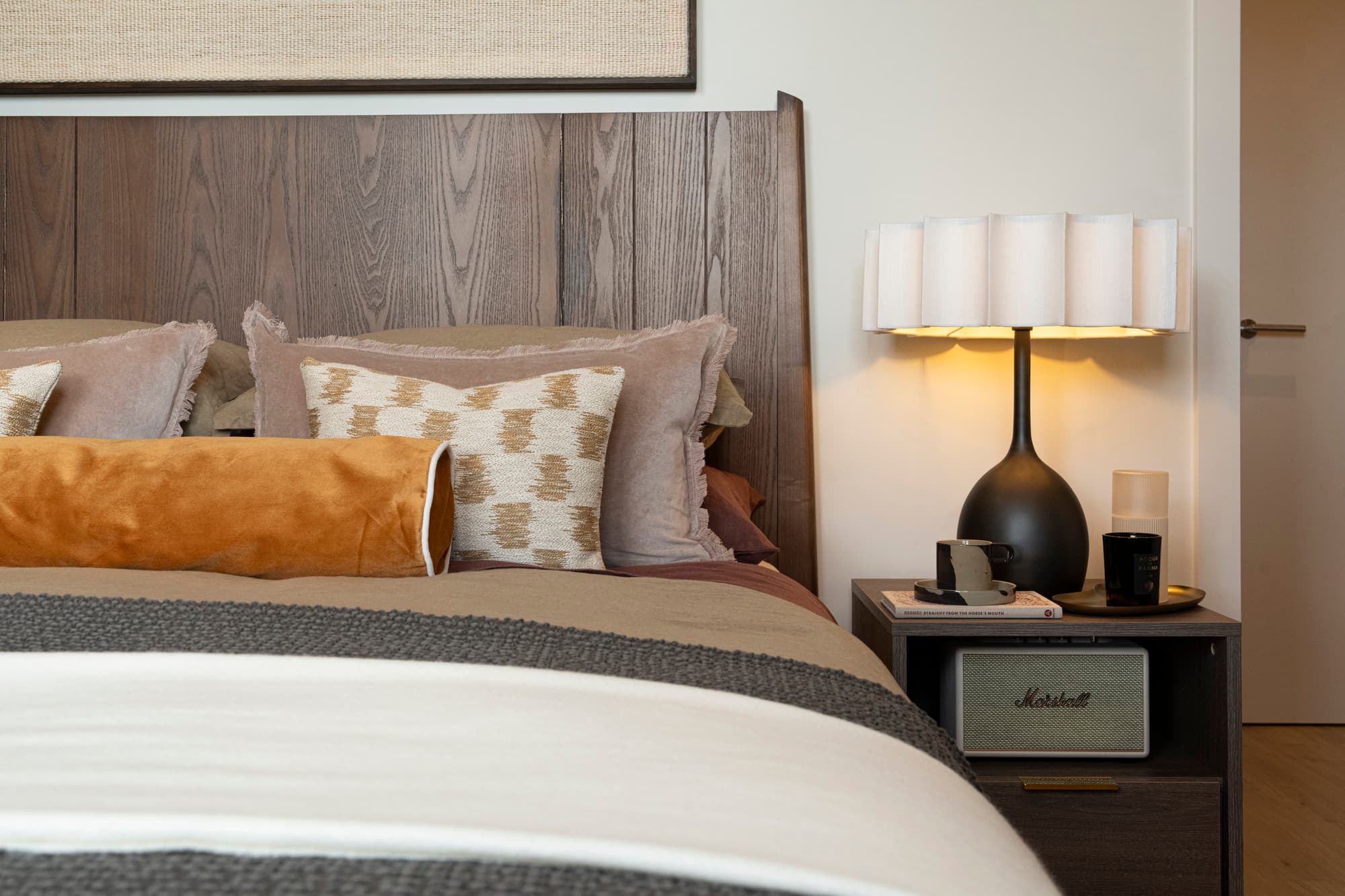 2025 09 18 1644 Mickey LF Lee MX46430