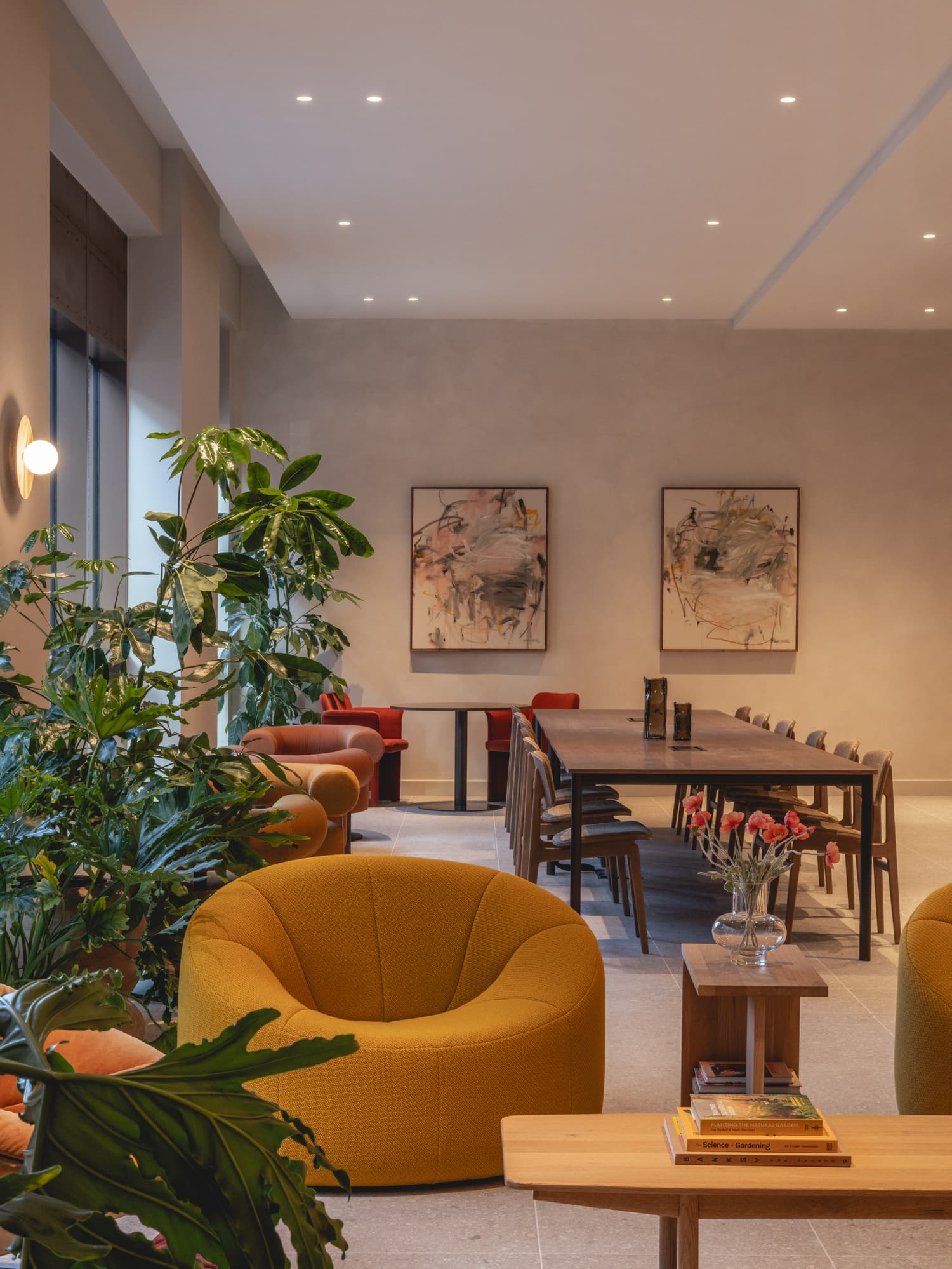 Low Res Billy Bolton Johnson Naylor Pearl Yard 099 1500X1998